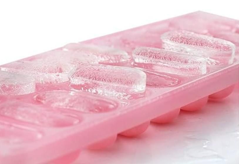 10 Cylinder Ice Cube Tray with Lid (Pack of 2)